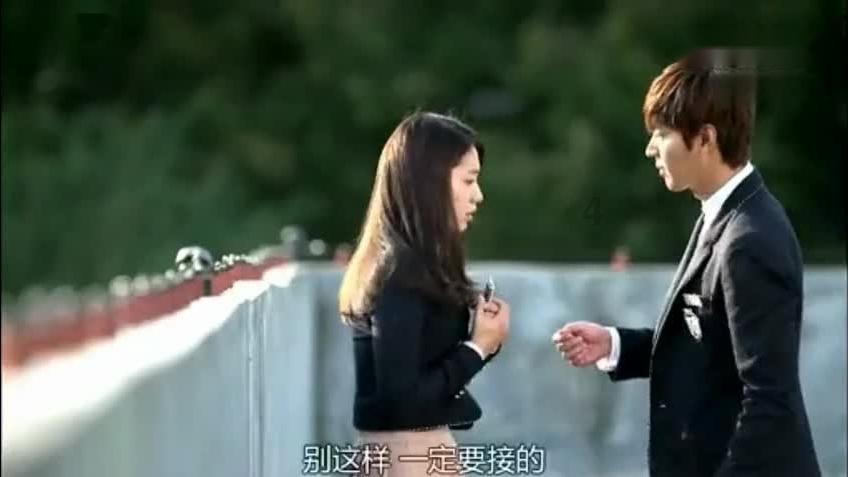 滚动的圆球无敌版
